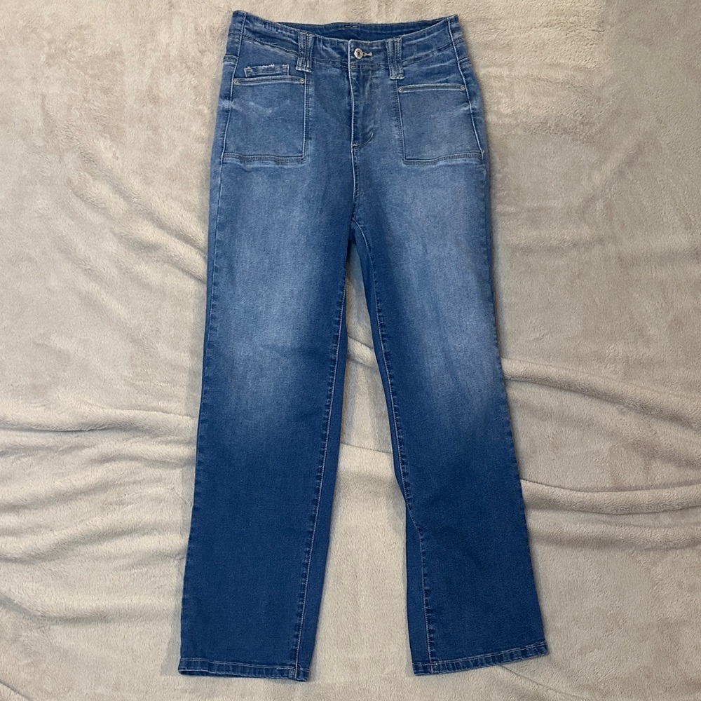 Stylish Blue Straight Leg Women's Jeans